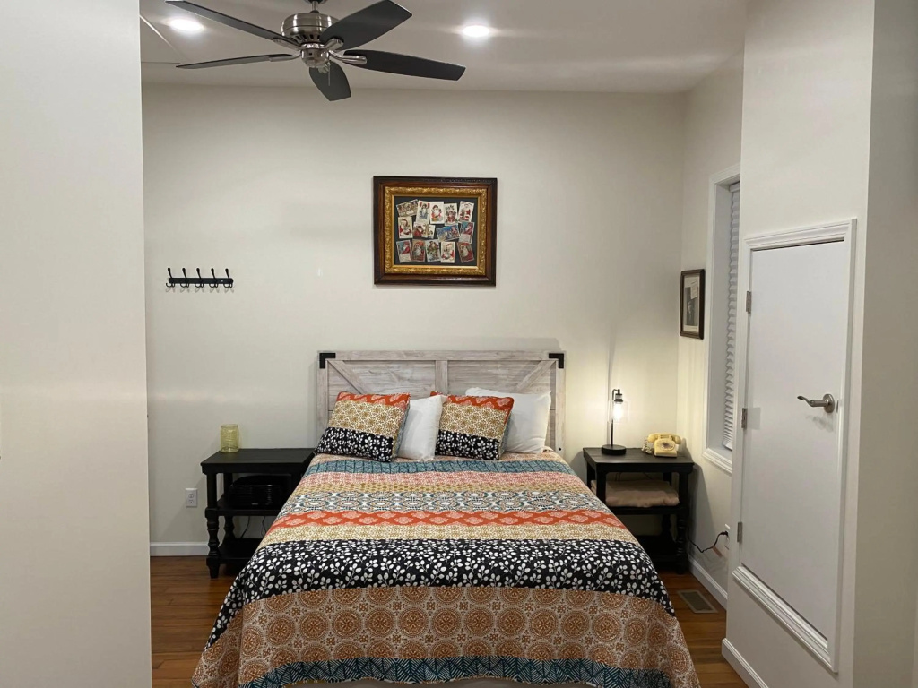 Hermann Crown Suites — 5