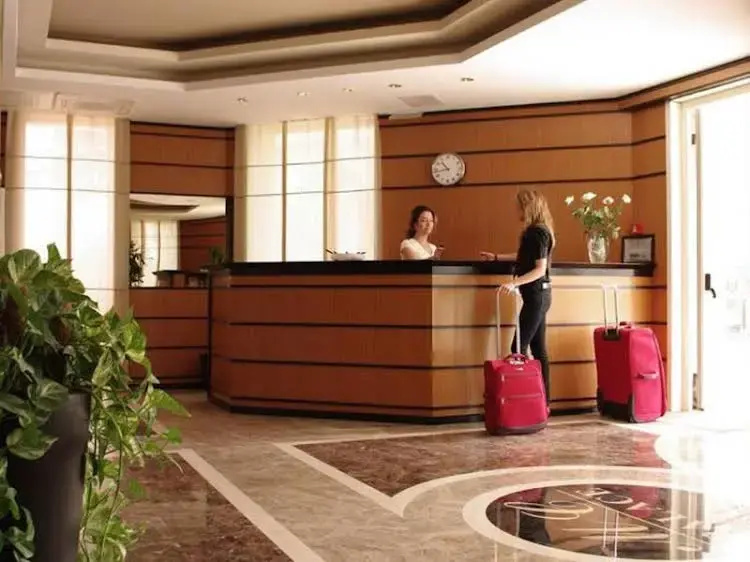Hotel photo 10