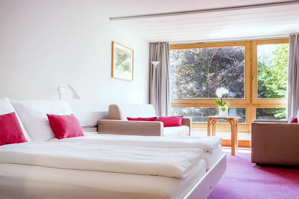 Hotel Kreuz Lenk - Chambres