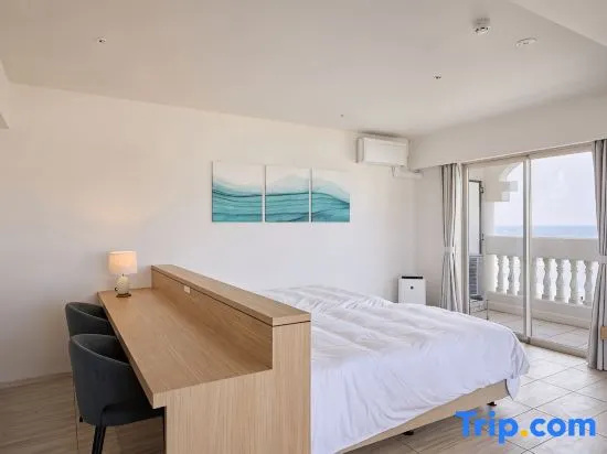 Standard Double room with ocean view (twin beds)