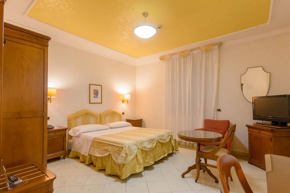 Mariano IV Palace Hotel - Chambres