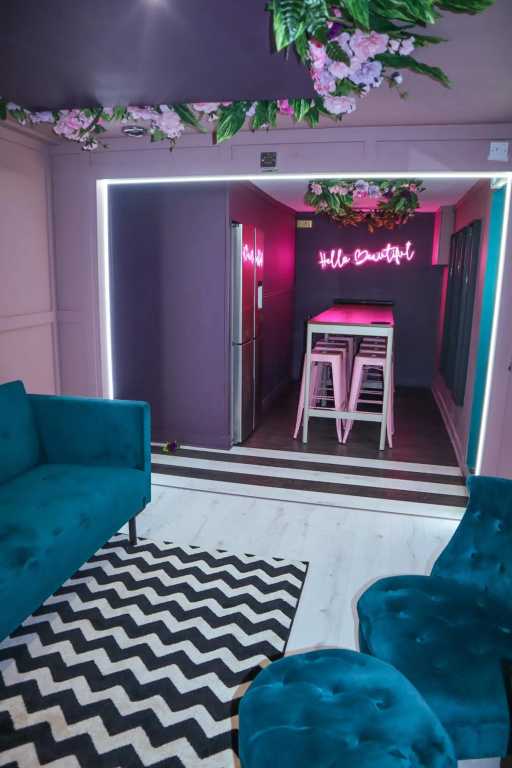 The Ultimate Hen Suite with Bar Area and Cinema Room