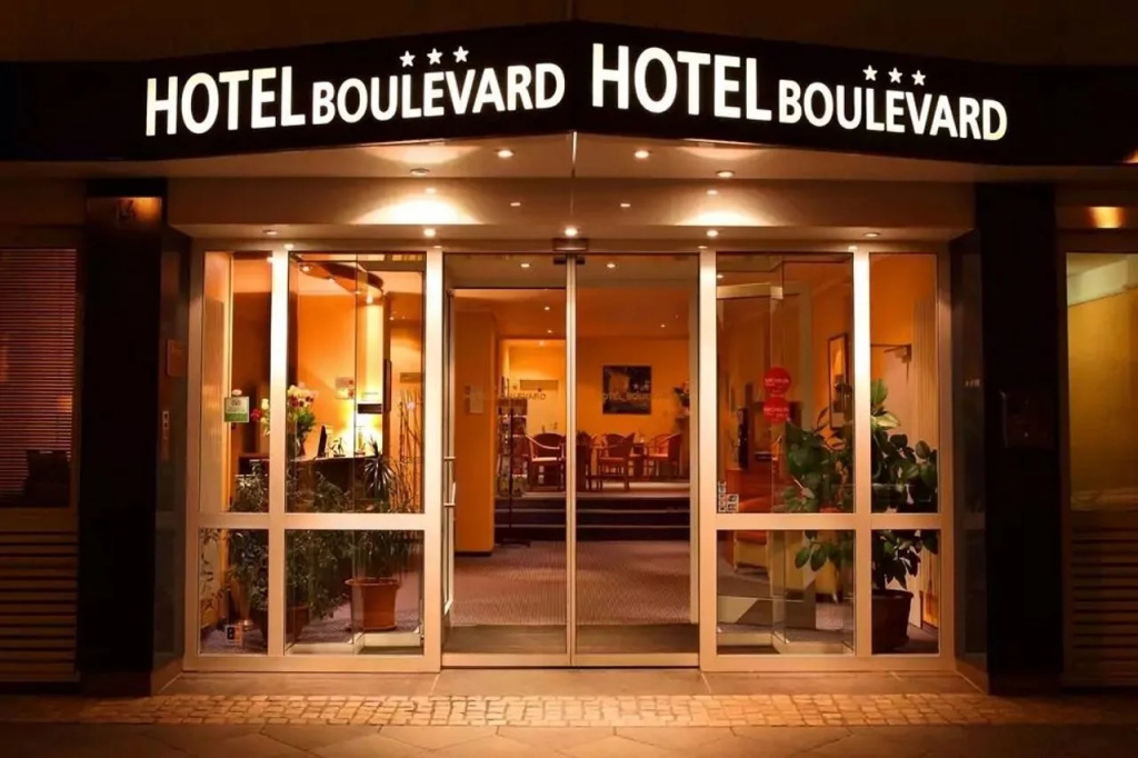 Hotel photo 1