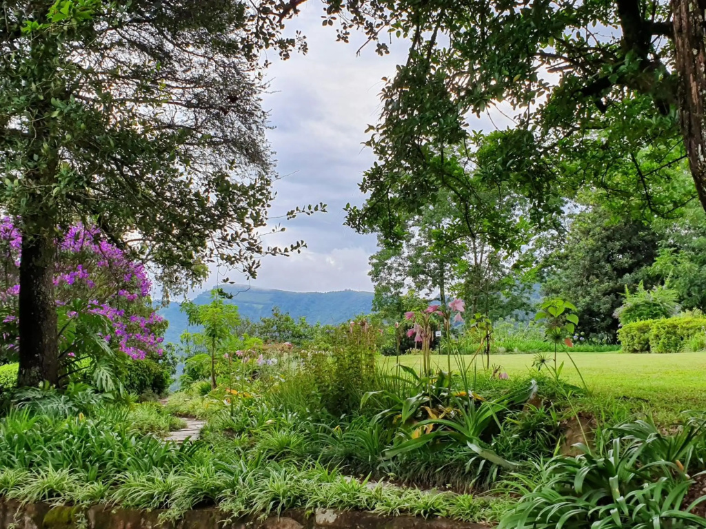 Lind End Guest Farm