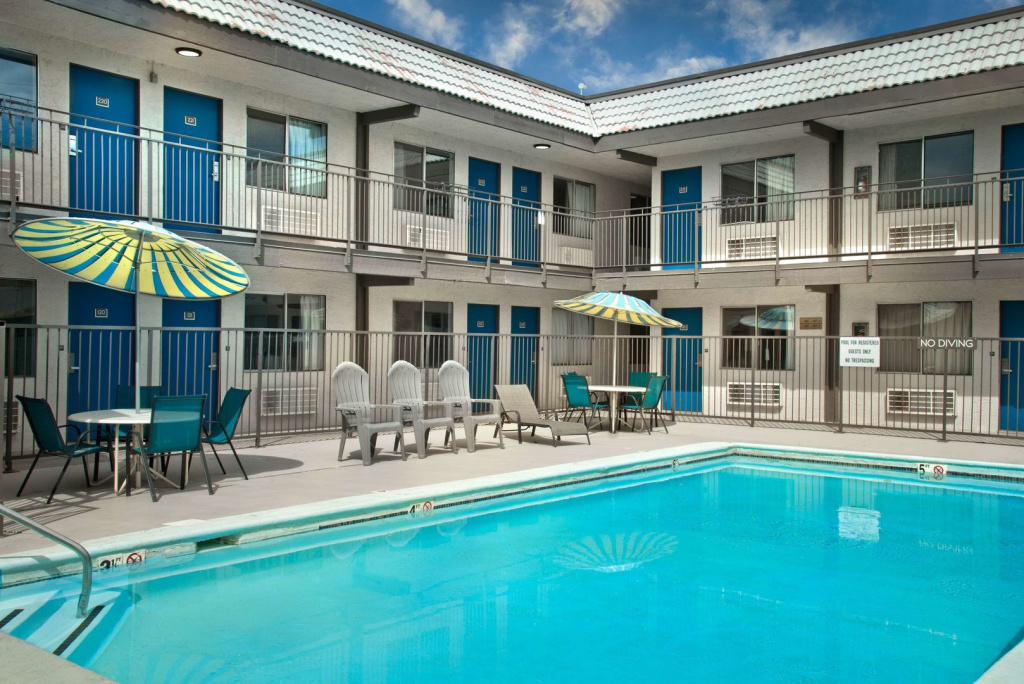 Hotel photo 12