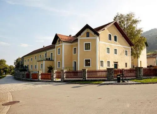 Wesenufer Hotel & Seminarkultur An Der Donau