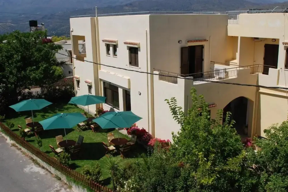 Hotel photo 13
