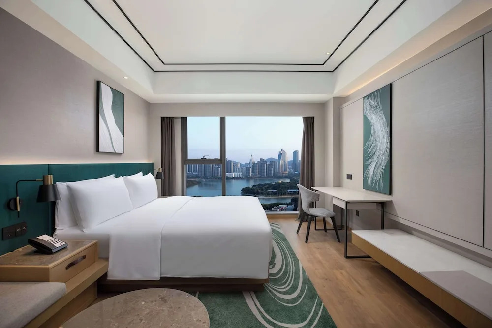 Двухместный номер Standard двуспальная кровать в Hilton Garden Inn Xiamen Bailuzhou Park