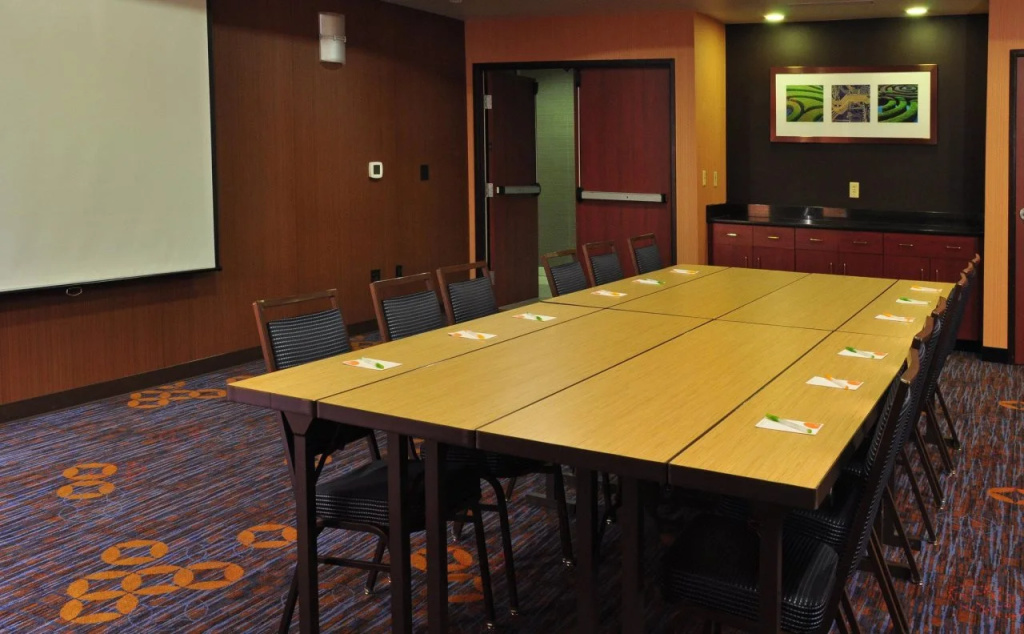 Courtyard by Marriott Kingston - Général