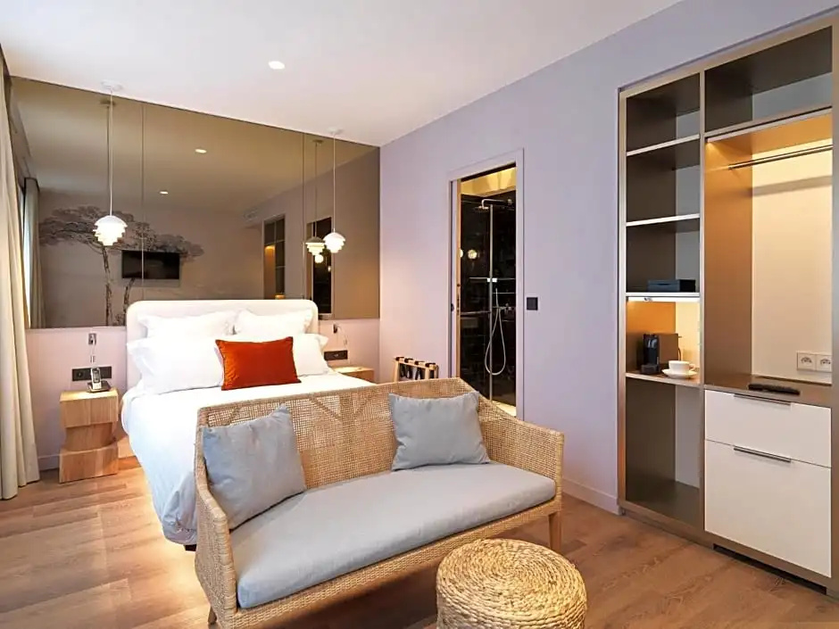 Superior room