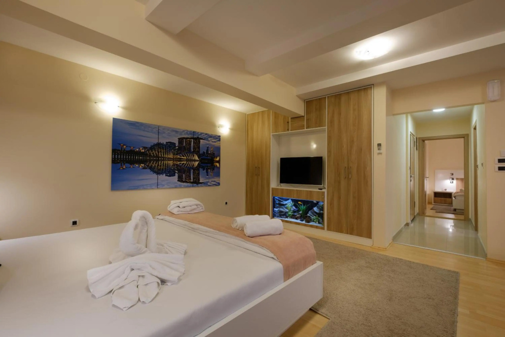 Airport Garni Hotel — фото