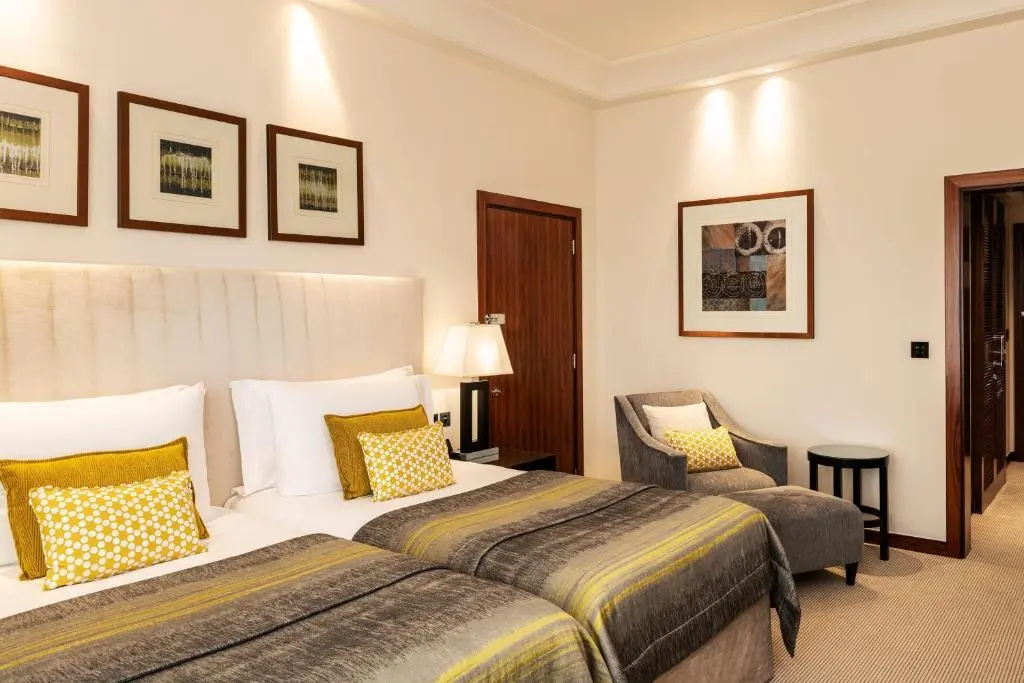 Двухместный номер Deluxe (2 отдельные кровати) в Grosvenor House, a Luxury Collection Hotel, Dubai