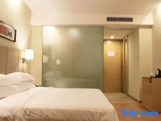 Economy Double room (full double bed)