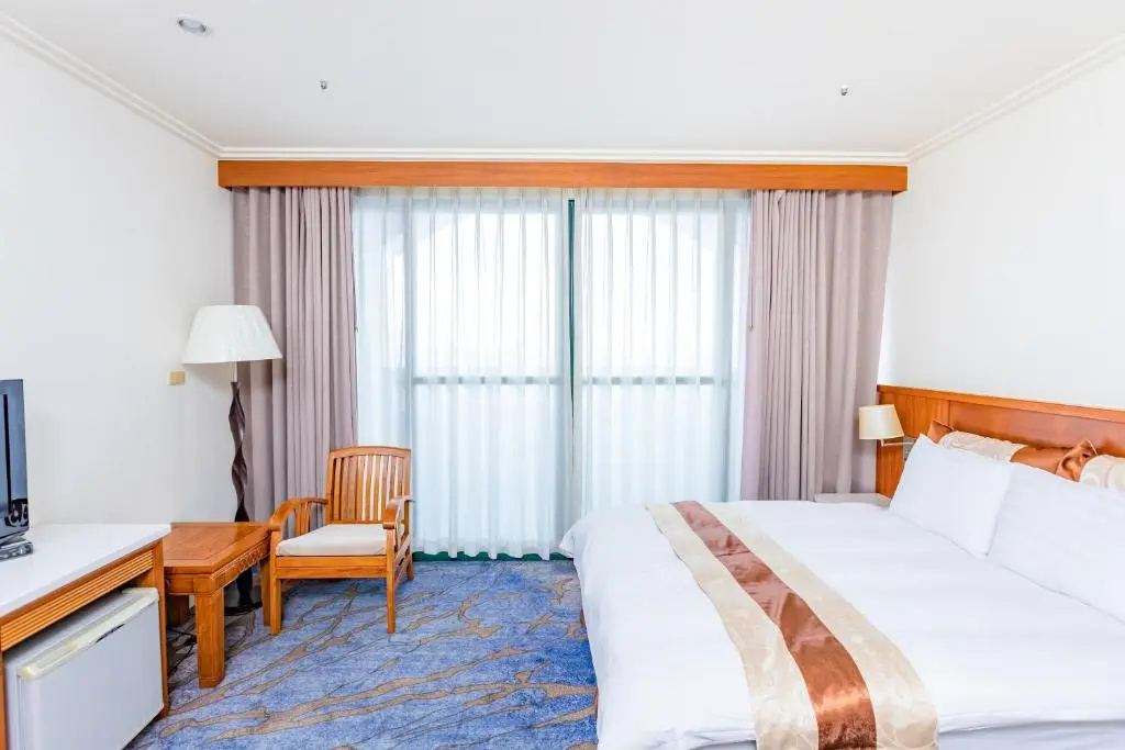 Yaling Hotel - Chambres