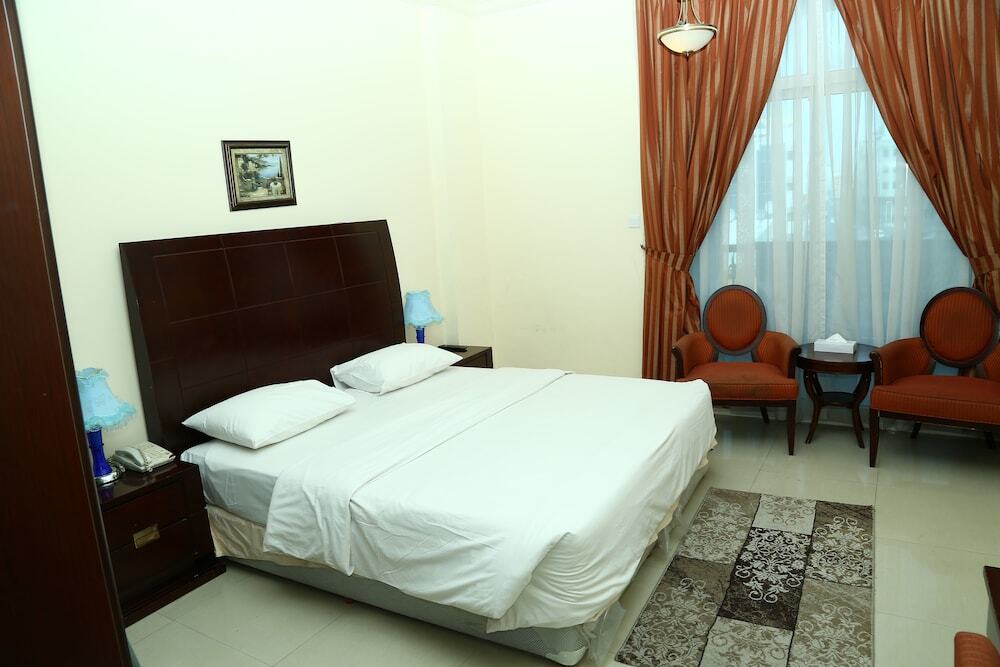 Golden Square Hotel Apartments