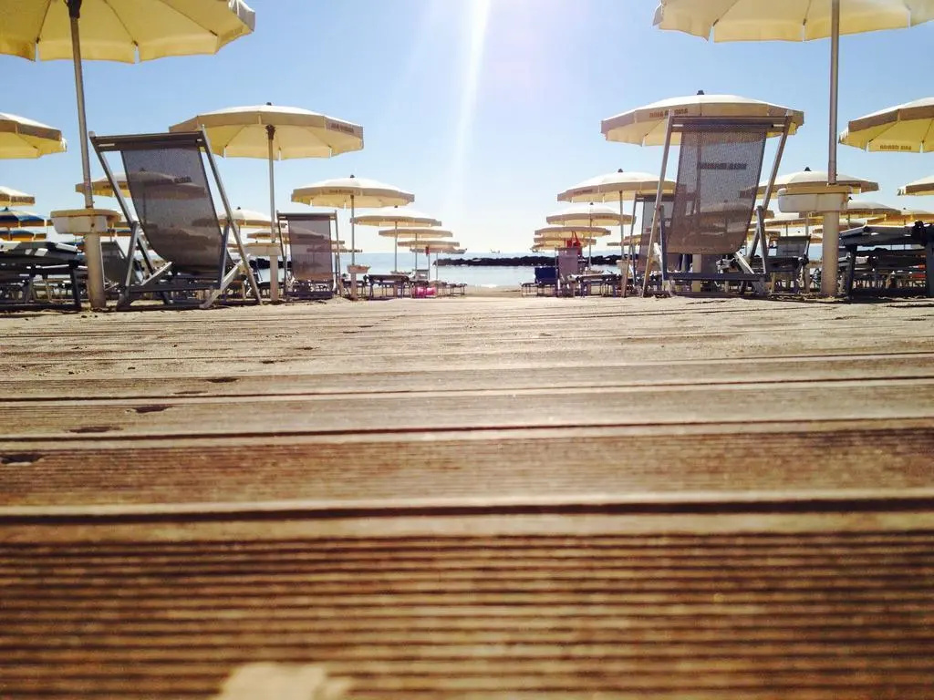 Beach & Waterfront