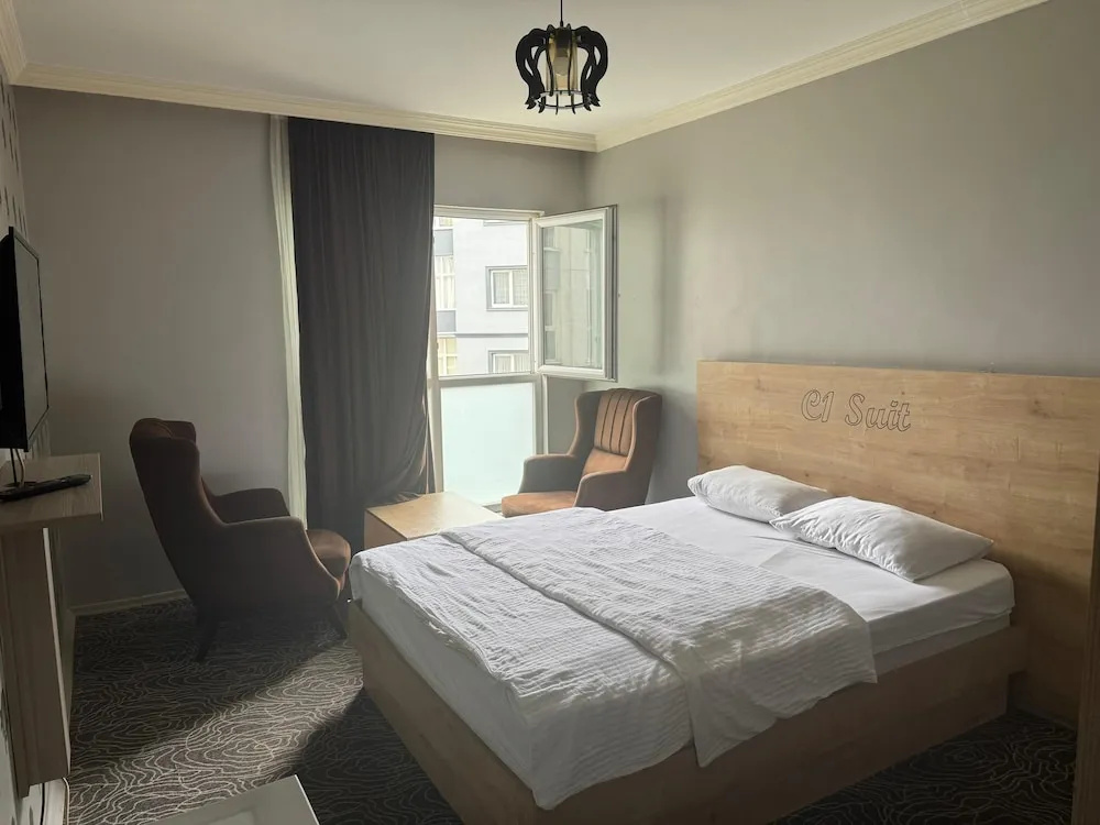 C1 Suite — 2