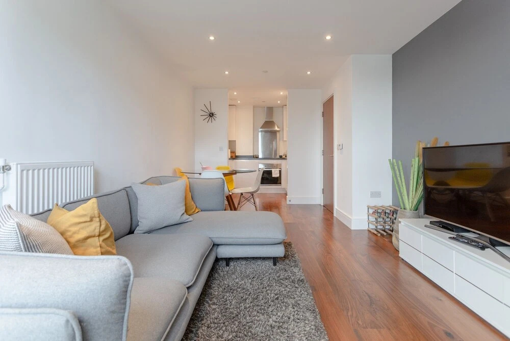 Beautifully Styled 1 Bed Flat in Canary Wharf High Rise