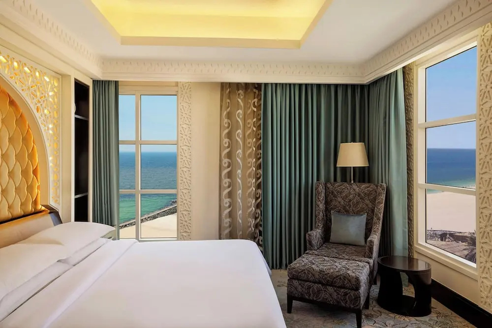 Sheraton Sharjah Beach Resort & Spa - Chambres