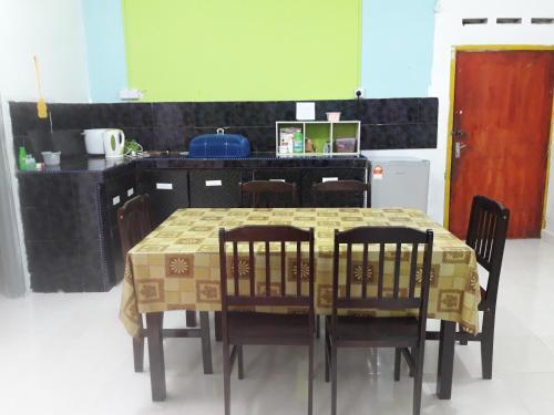 Отель Nur Aisyah Homestay, фото 8