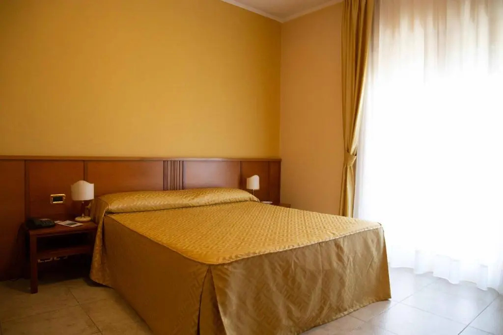 Hotel Maddaloni - Chambres