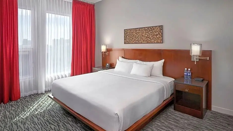Platinum Suite