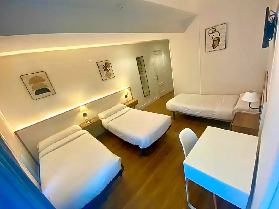 Single room (single bed)