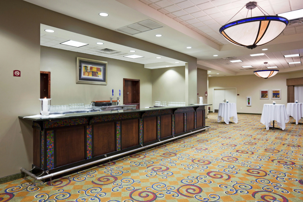 Holiday Inn & Conference Center Marshfield by IHG - Général