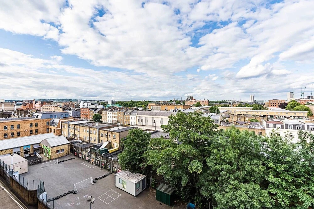 Magnificent and centrally located flat