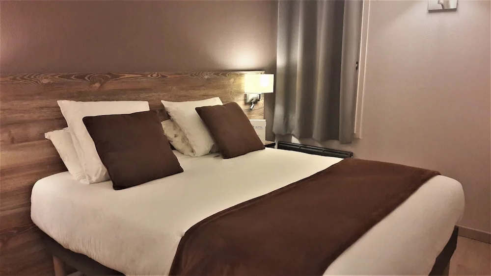 Brit Hotel Confort Pau Lons - Chambres