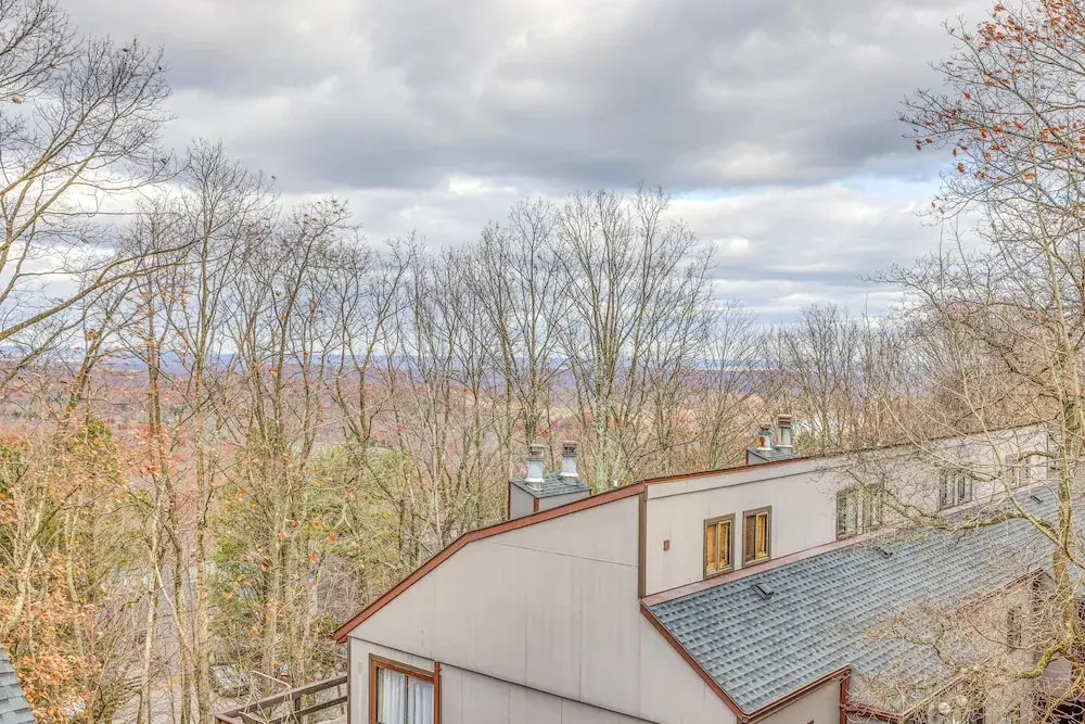 Pocono Paradise Ultimate Camelback Getaway 4 Bedroom Townhouse