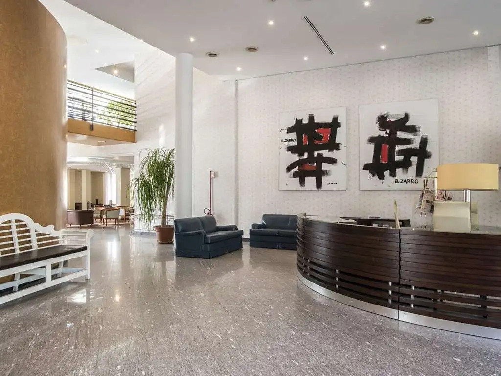 Fly On Hotel — фото 2