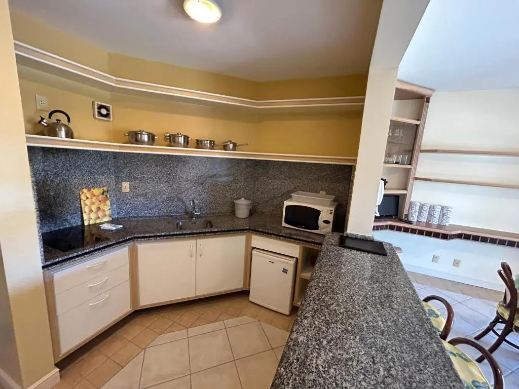 2 Bedrooms Apartment with balcony and beachfront