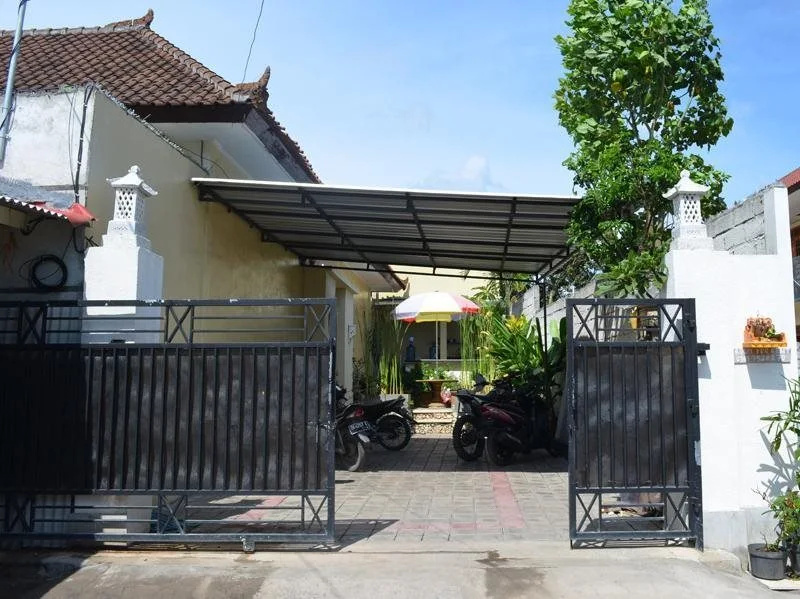 金巴兰穆提拉民宿(Mutiara Homestay Jimbaran)