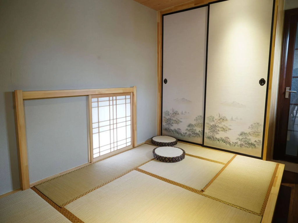 image url
