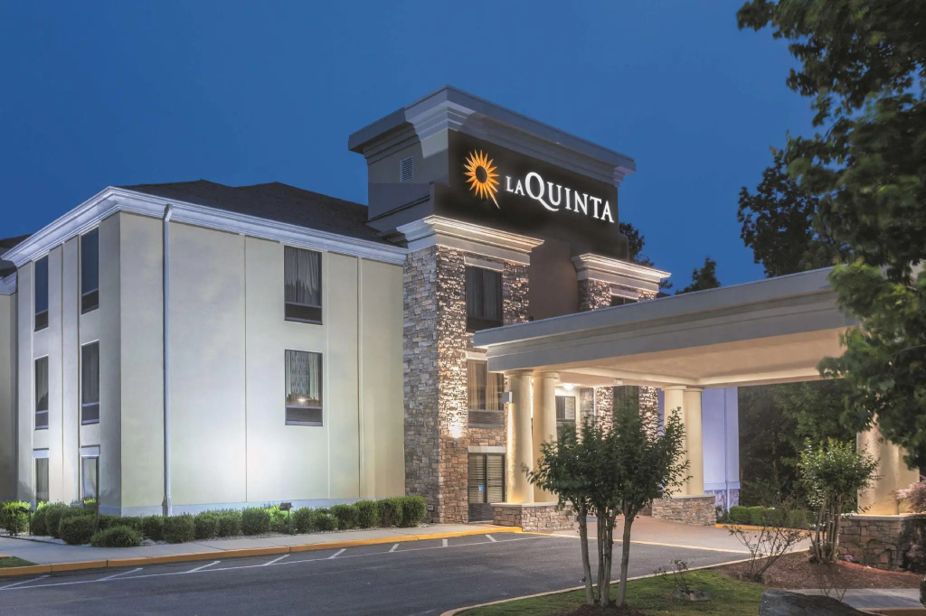 La Quinta Inn & Suites by Wyndham Covington - Chambres