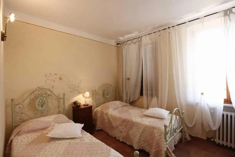 3 Bedrooms Apartment