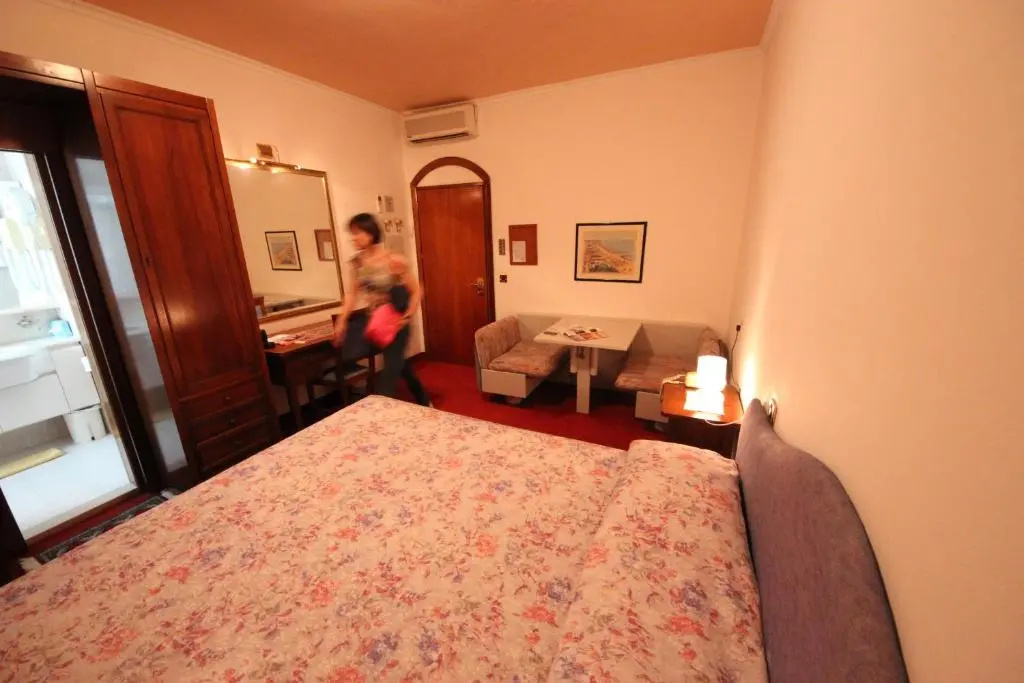 Termini Beach Hotel  Suites - Chambres