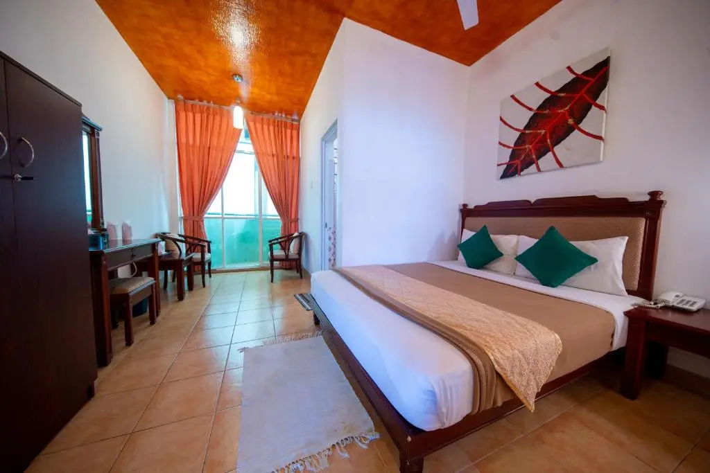 Economy room