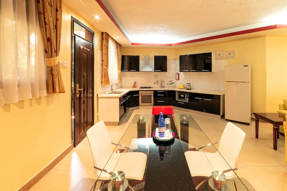 2 Bedrooms Suite