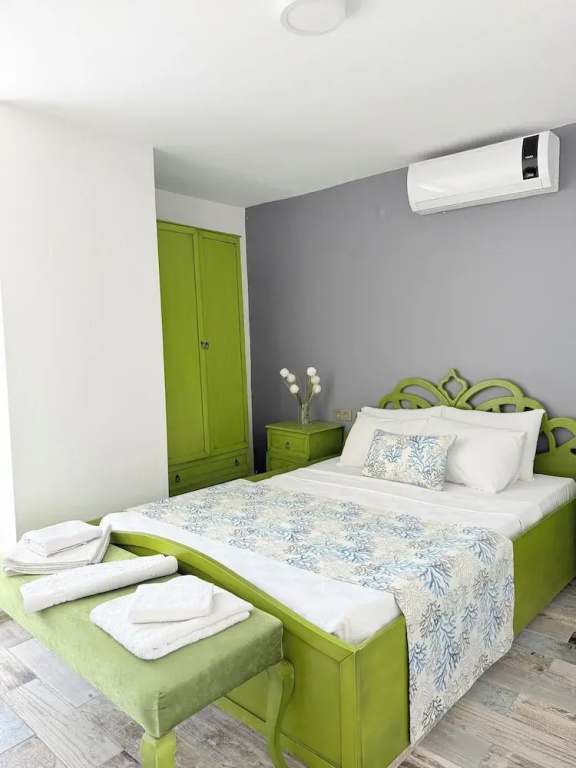 Standard Double room with balcony and with sea view (full double bed)