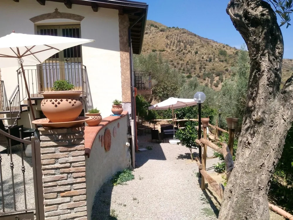 Apartment With one Bedroom in Reitano, With Wonderful sea View, Shared Pool, Furnished Terrace - Near the Beach