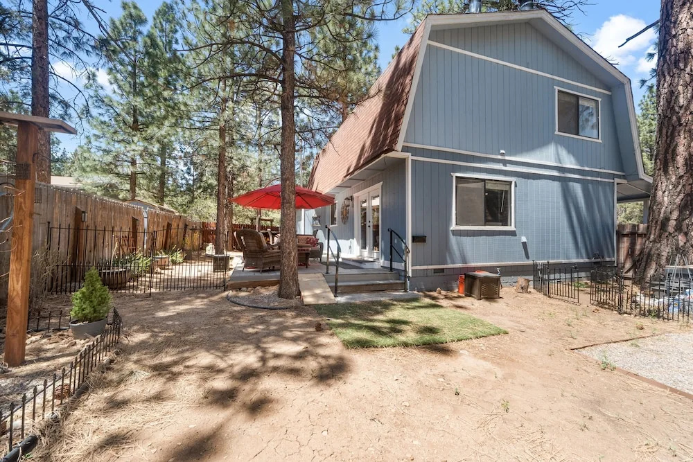 Middle Bear Chalet