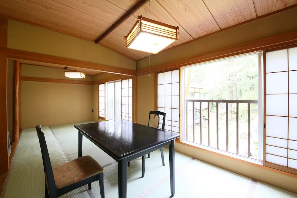 Meiji Onsen Ryokan - Chambres