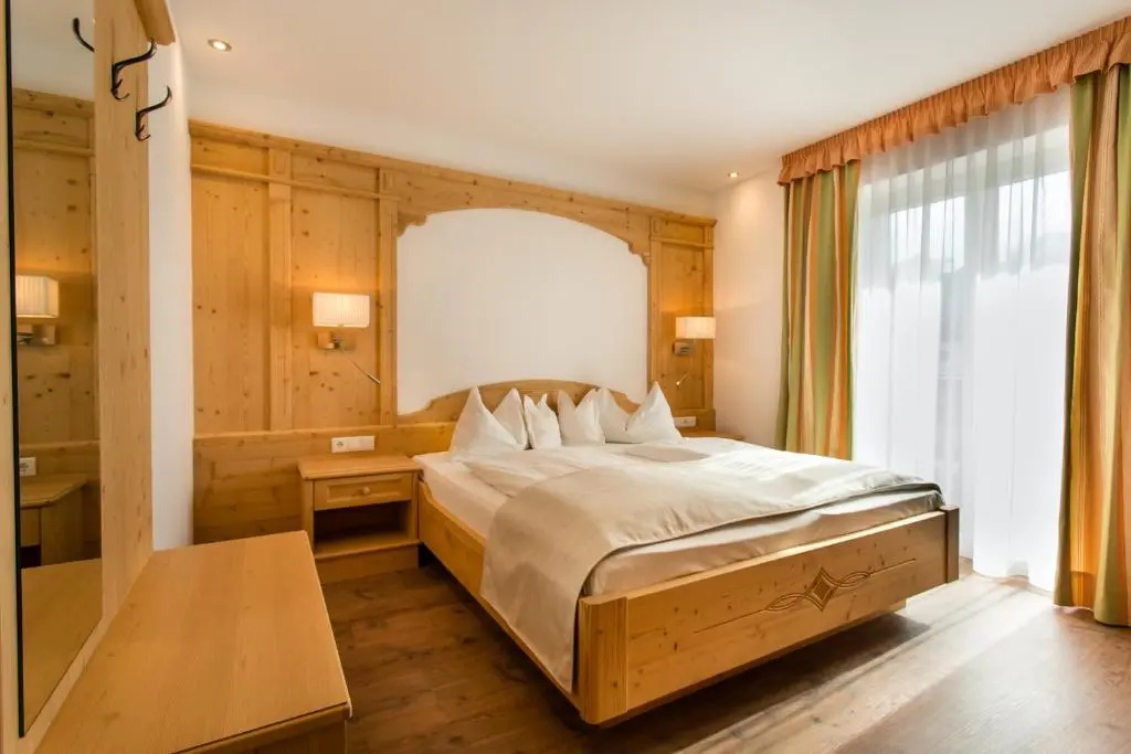 Standard Double room (twin beds)
