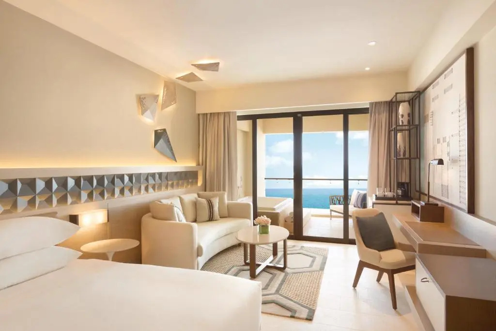 Turquoize Sky Master (Adults Only) room oceanfront