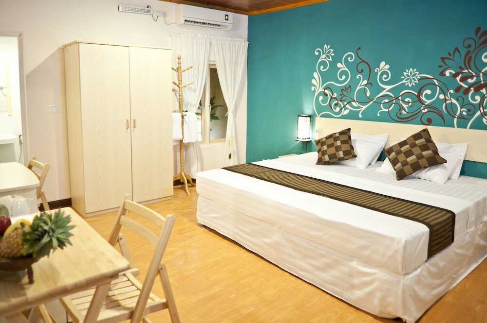 Stingray Beach Inn