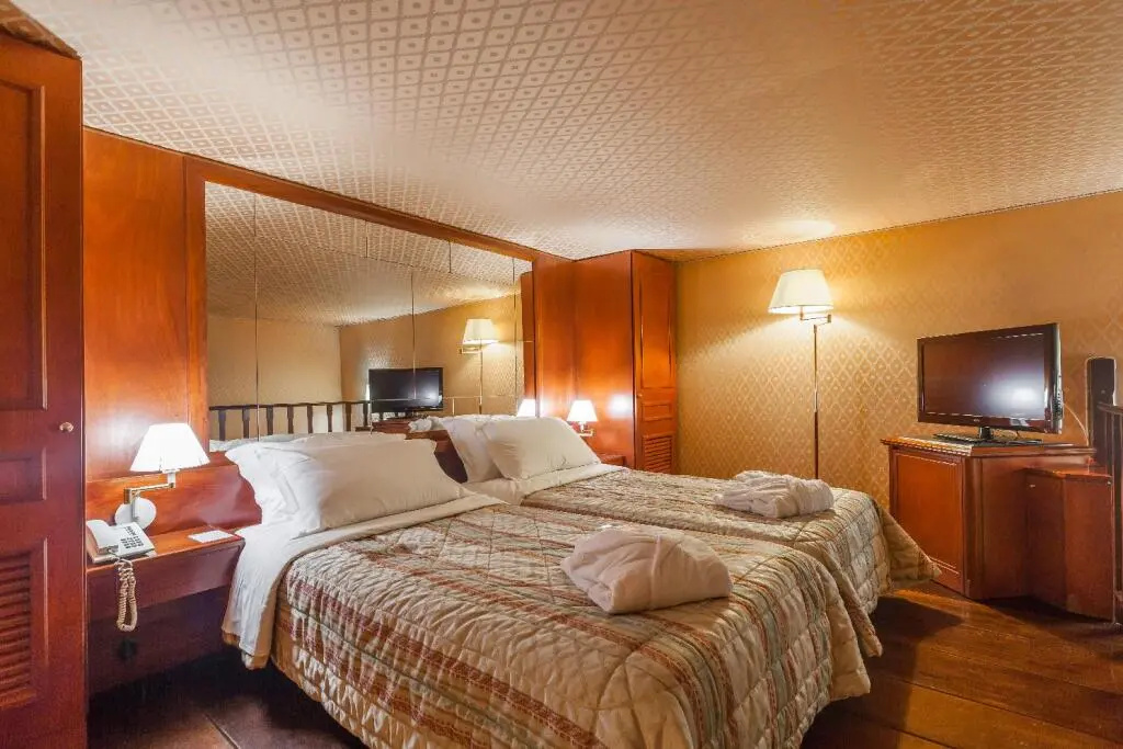 Hotel Galles — 5