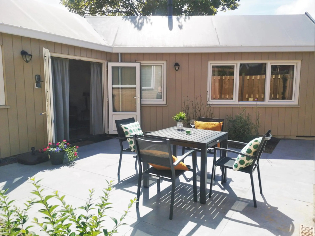 DWC00 - New romantic studio with large terrace