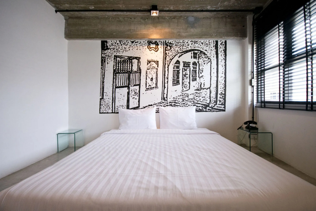 Quip Bed & Breakfast Phuket Hotel — фото